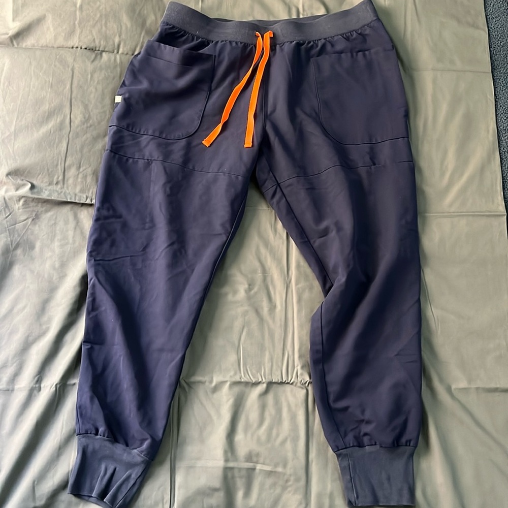 Figs scrub jogger
